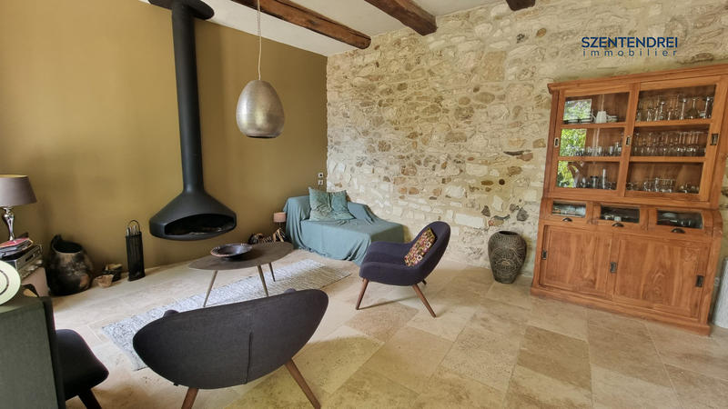 Maison - 150 m² - 5 pièces