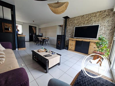 Maison - 98 m² - 5 pièces