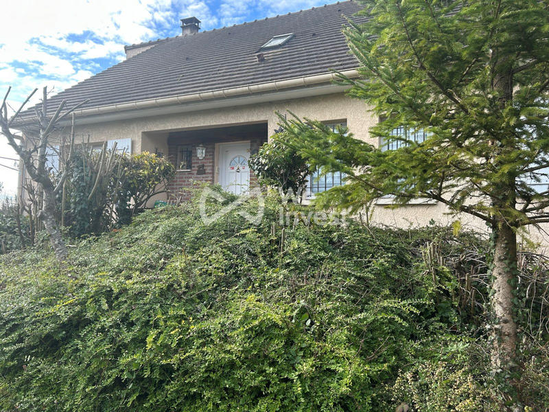 Maison - 180 m² - 7 pièces