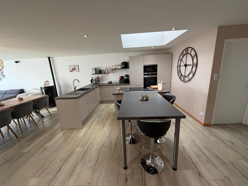 Maison - 115 m² - 4 pièces