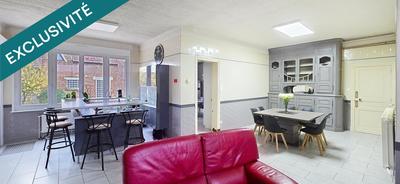 Maison - 290 m² - 10 pièces