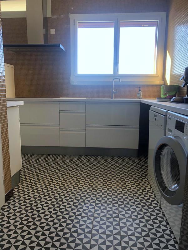 Appartement - 143 m² - 6 pièces