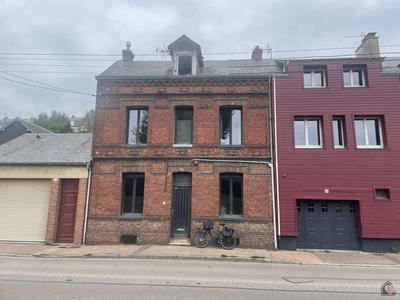 Maison ancienne - 88 m² - 6 pièces