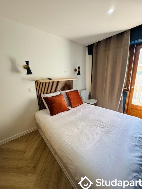 Chambre - 12 m² - 1 pièce