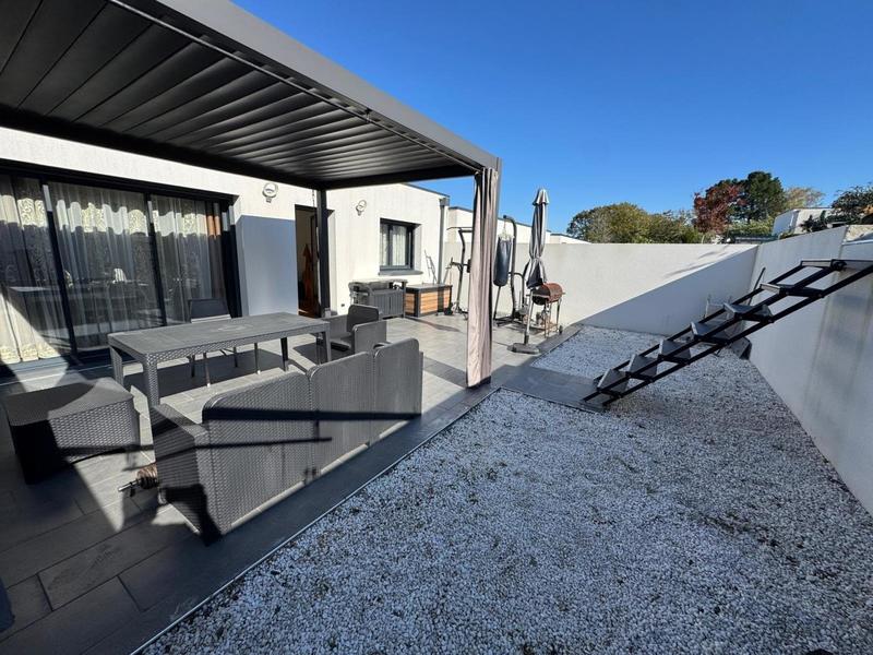 Maison - 116 m² - 5 pièces