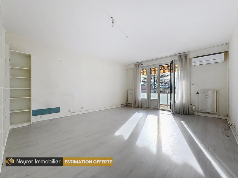 Appartement - 71 m² - 3 pièces