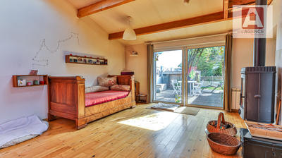 Maison - 102 m² - 4 pièces