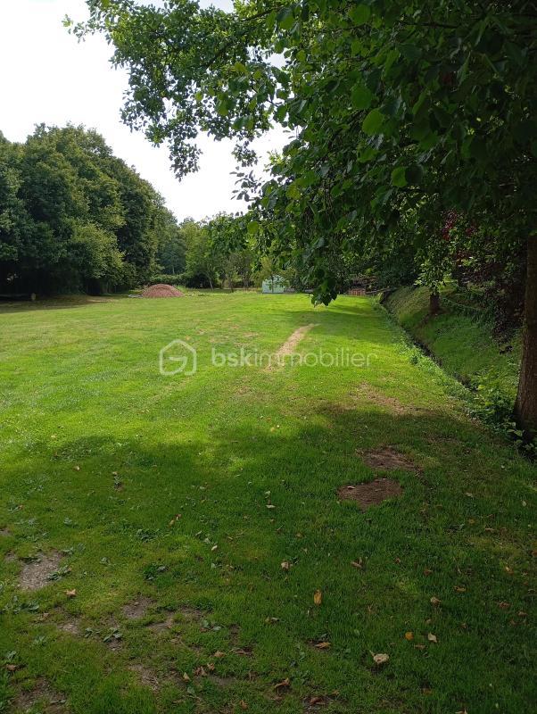 Terrain de loisirs - 18 650 m²