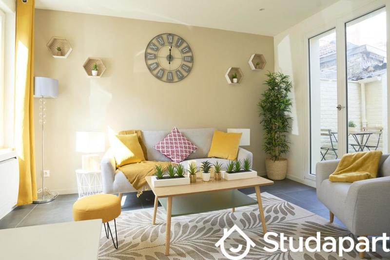 Chambre - 12 m² - 1 pièce