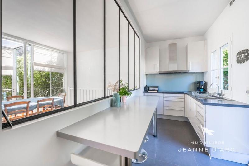 Maison - 150 m² - 6 pièces