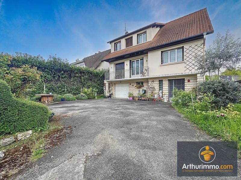 Maison - 174 m² - 7 pièces