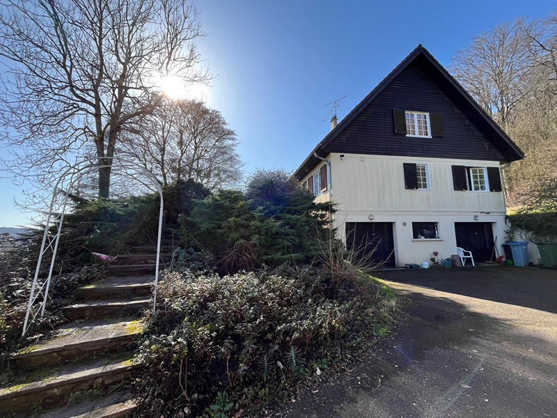 Maison - 175 m² - 7 pièces