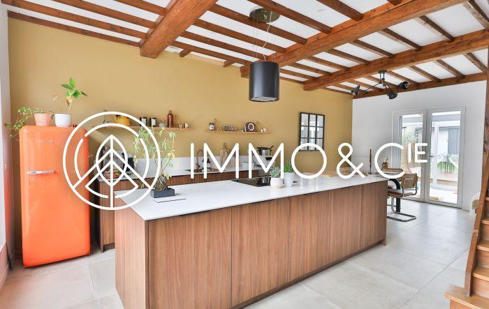 Maison - 179 m² - 5 pièces