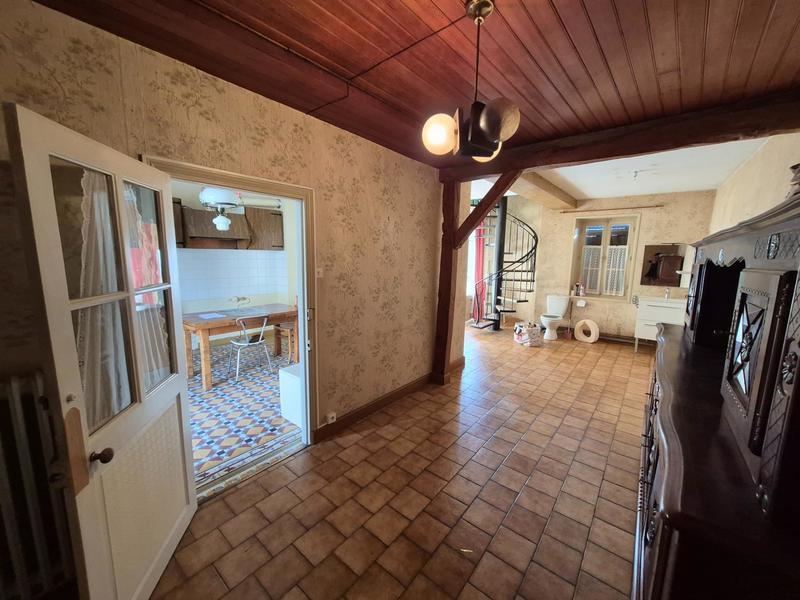 Maison de village - 85 m² - 4 pièces