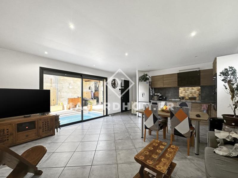 Maison - 125 m² - 4 pièces