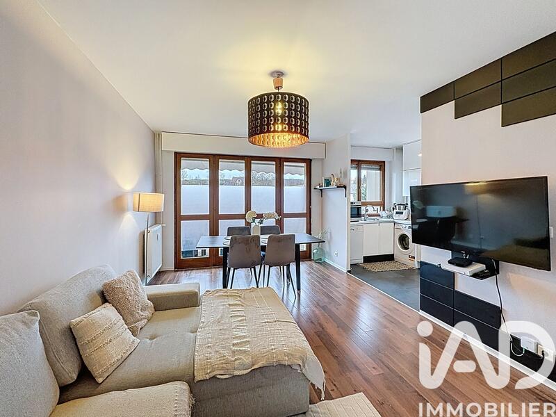 Appartement - 49 m² - 2 pièces