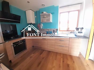 Maison - 92 m² - 5 pièces