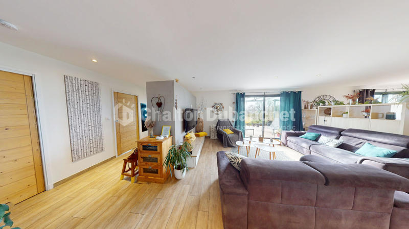 Maison - 157 m² - 6 pièces