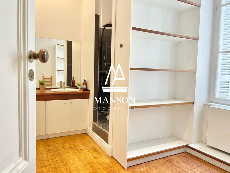 Appartement - 194 m² - 6 pièces