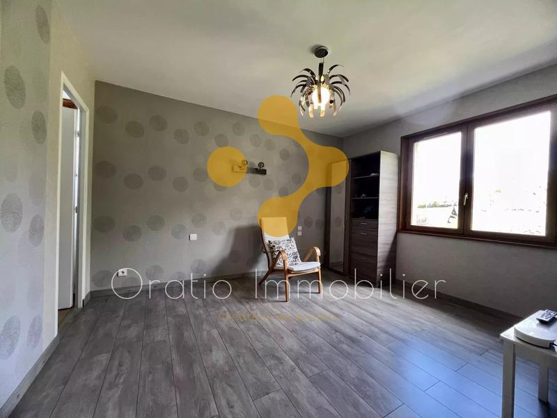 Maison - 161 m² - 6 pièces