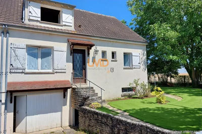 Maison - 108 m² - 4 pièces