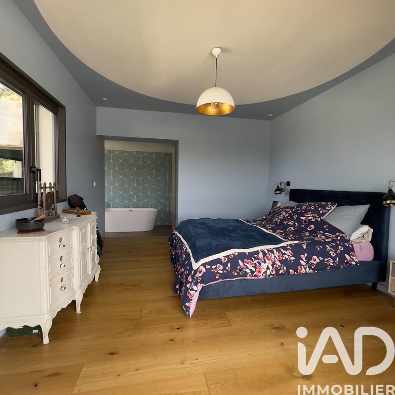 Maison - 159 m² - 5 pièces