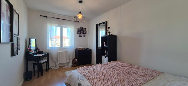 Appartement - 90 m² - 4 pièces