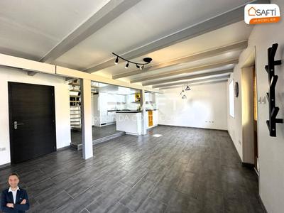 Maison - 357 m² - 12 pièces