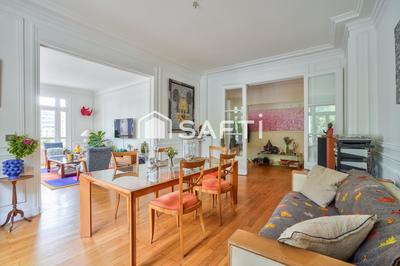 Appartement - 168 m² - 6 pièces