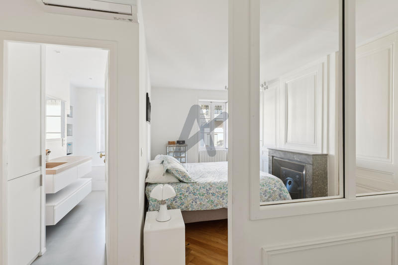 Duplex - 111 m² - 4 pièces