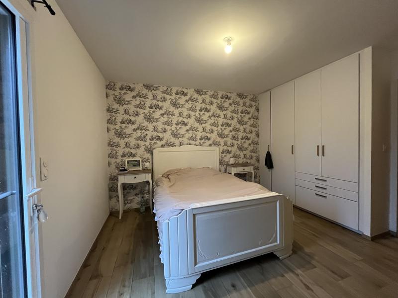 Maison - 167 m² - 9 pièces