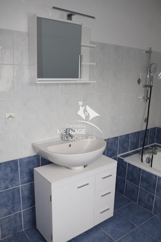 Maison traditionnelle - 90 m² - 6 pièces