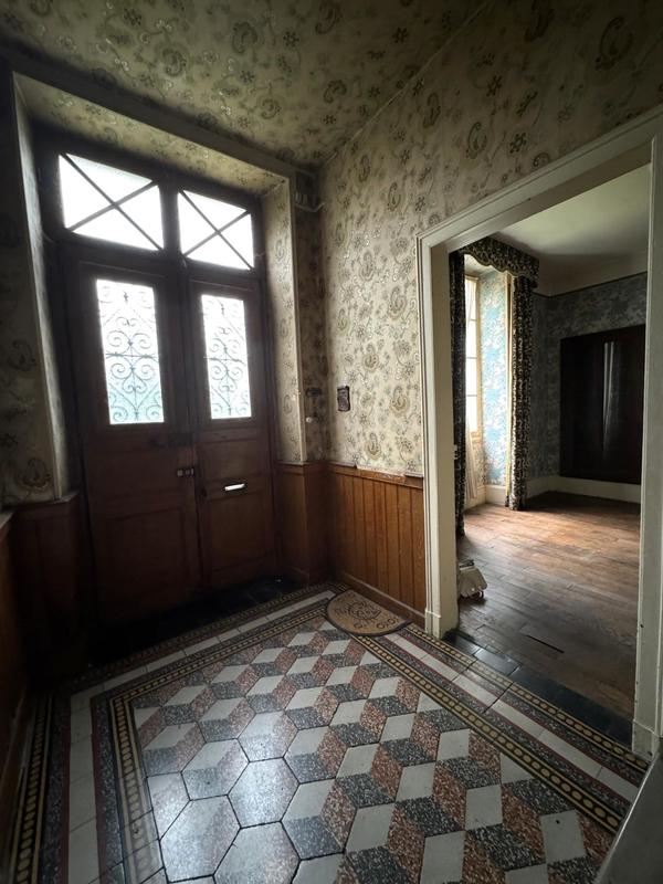 Maison de maîtres - 215 m² - 6 pièces