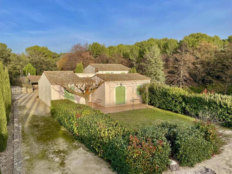 Propriété - 230 m² - 8 pièces