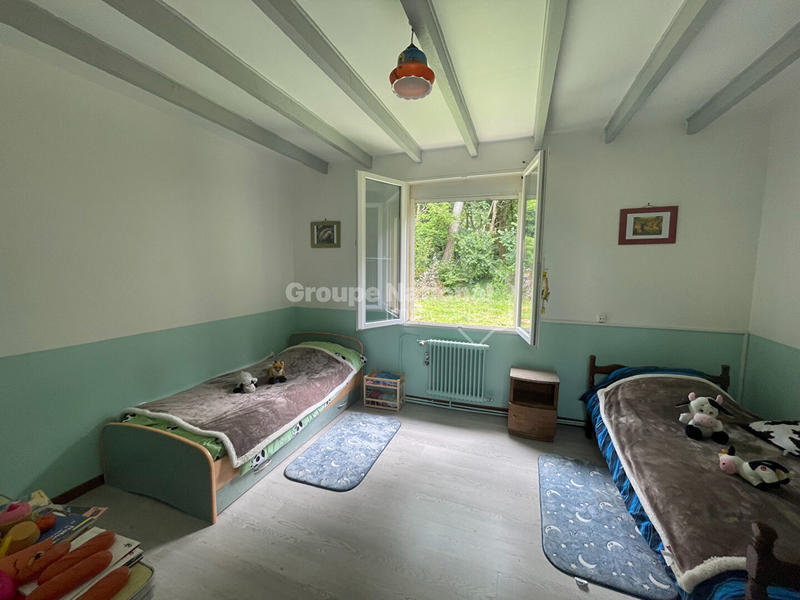 Maison - 310 m² - 7 pièces