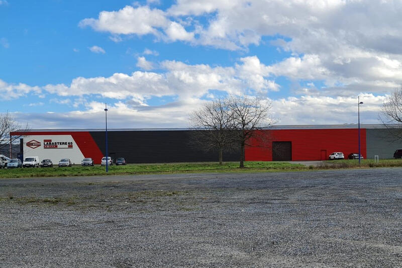 Local commercial - 3 550 m²