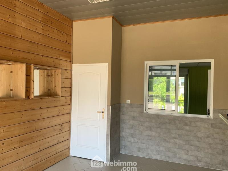 Immeuble - 140 m² - 6 pièces