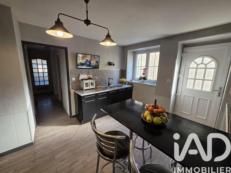 Maison - 142 m² - 6 pièces