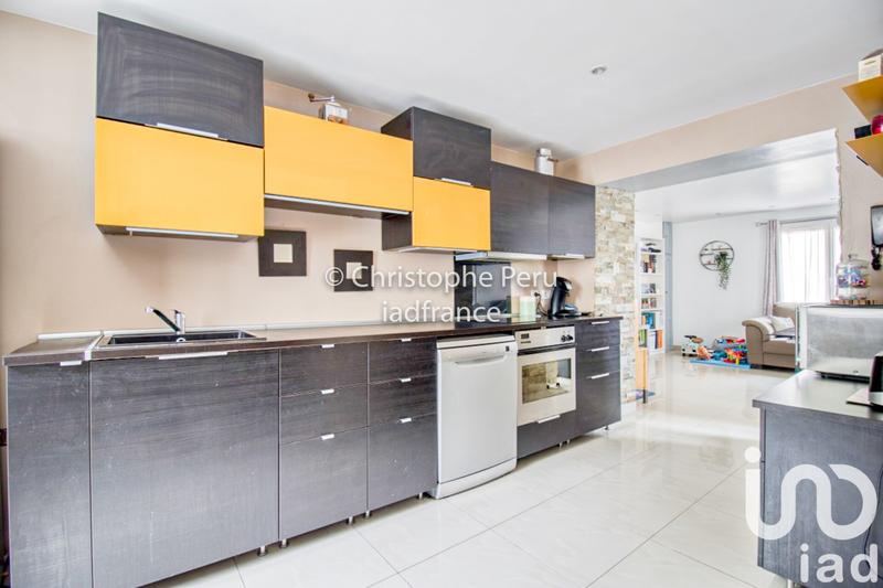 Maison - 104 m² - 4 pièces