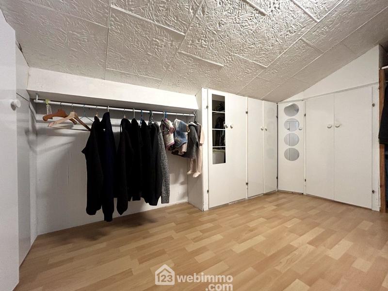 Appartement - 93 m² - 4 pièces