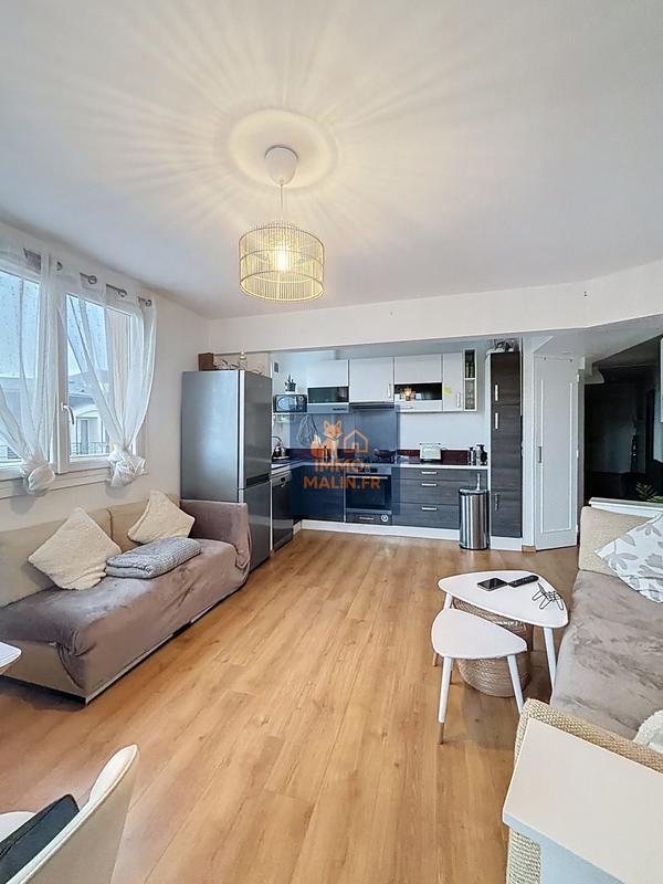 Appartement - 64 m² - 3 pièces