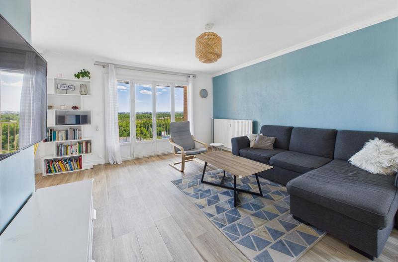 Appartement - 111 m² - 5 pièces