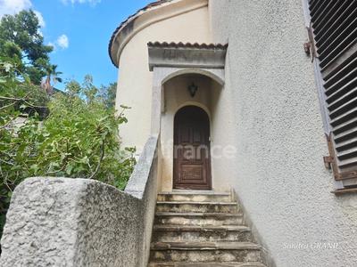 Maison - 353 m² - 10 pièces