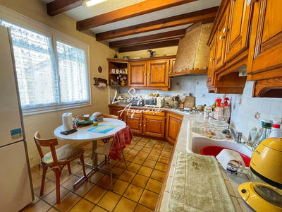 Maison - 152 m² - 6 pièces