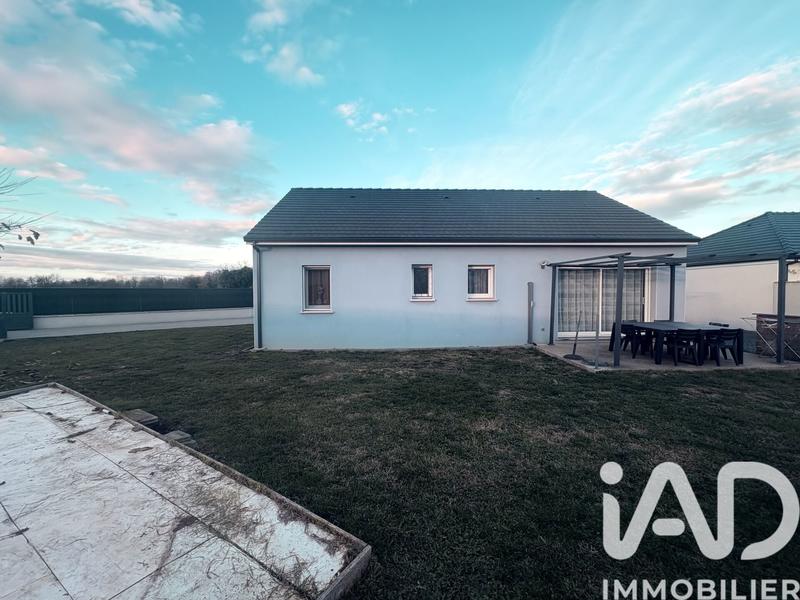 Maison - 105 m² - 5 pièces