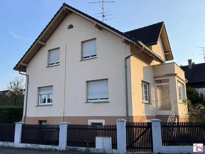 Maison - 188 m² - 6 pièces