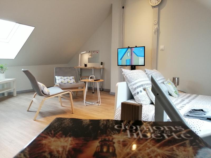 B&amp;B My Art House