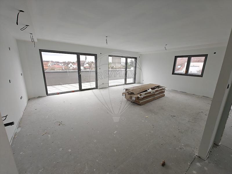 Appartement - 101 m² - 4 pièces