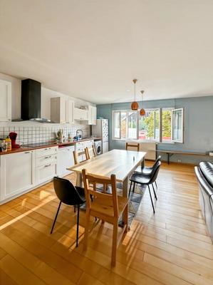 Appartement - 89 m² - 5 pièces