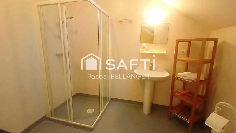 Maison - 392 m² - 14 pièces